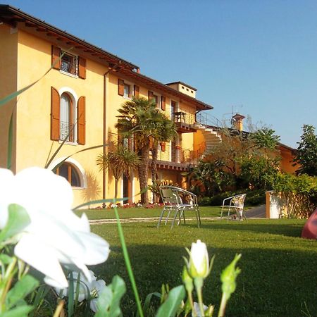 Albergo Le Piante Манерба дел Гарда Екстериор снимка